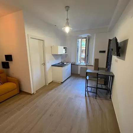Isola New House Apartman