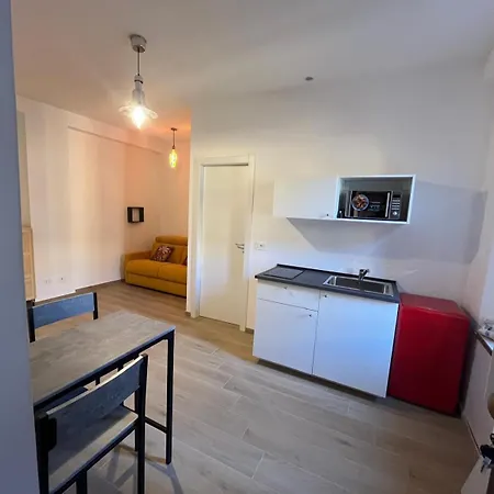 Апартаменты Isola New House *